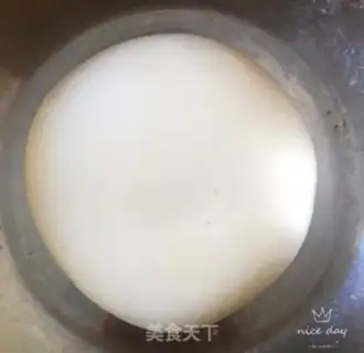 Make Egghand noodles step 1
