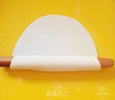 Make Egghand noodles step 2