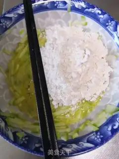 Make Cracker eggcake step 2