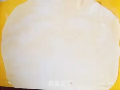 Make Egghand noodles step 3