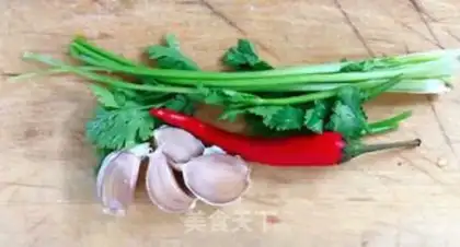 Make Garlic spicy hair step 4