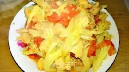 Make Tomato pastry step 3