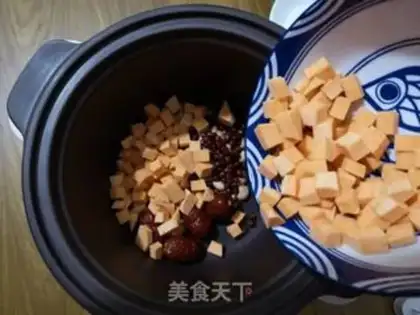 Make Potato peanut congee step 4
