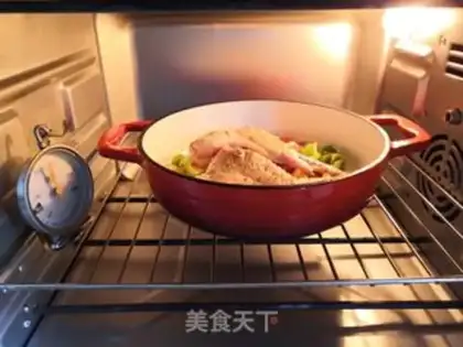 Make Orange fragrance chicken wings step 17
