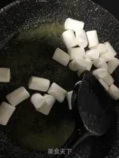 Make Buttons step 4