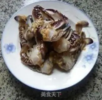 Make Flower clams and crabs step 3