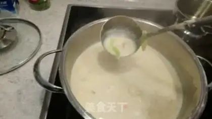 Make Chicken soup onion step 9
