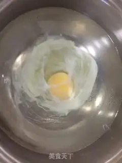 Make Beef nest and egg noodles step 6