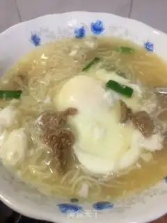 Make Beef nest and egg noodles step 9