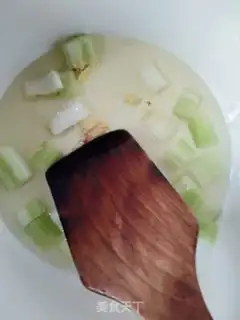 Make Onion burn ribs step 1