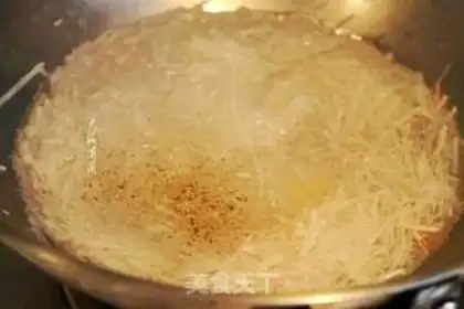 Make Carrot and fan soup step 5
