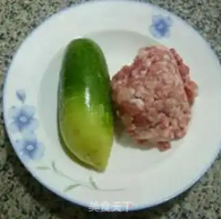Make Blue radish pork pie step 1