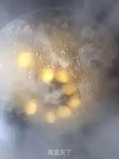 Make Red sugar beer and balls step 2