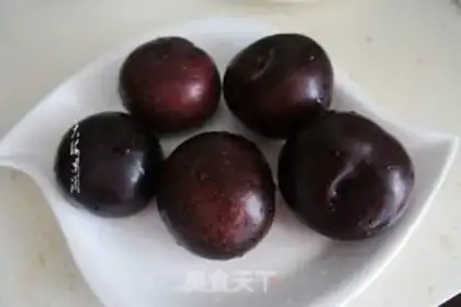 Make Canned red sugar fruit step 0