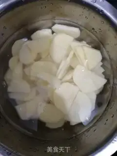 Make Ham and potatoes and carrots step 0
