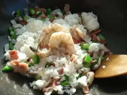 Make Microwave shrimp rice step 4