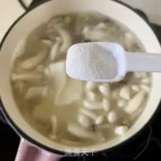 Make Dollies mushroom tofu soup step 5
