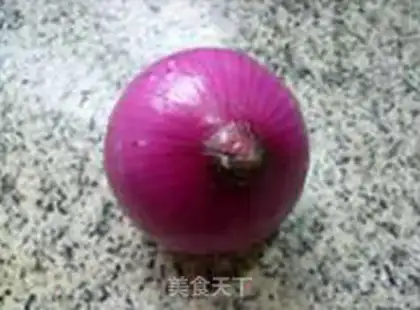 Make Onion meat roasted noodles step 2
