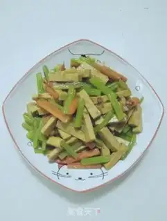 Make Five fragrances of celery step 5