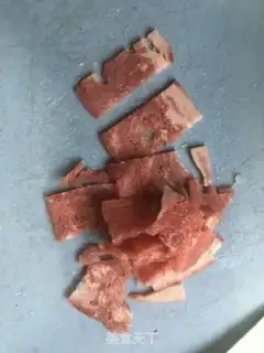 Make Hand-held bacon pizza step 1
