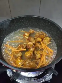 Make Bamboo sausage soup step 4