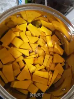 Make Pumpkin rice step 1
