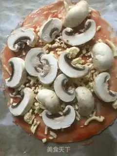 Make Hand-held bacon pizza step 5