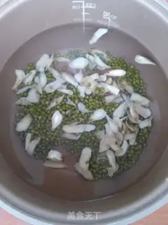 Make Lily green bean congee step 4