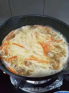 Make Bamboo sausage soup step 8