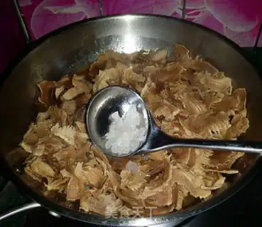 Make Five flowers to burn step 9