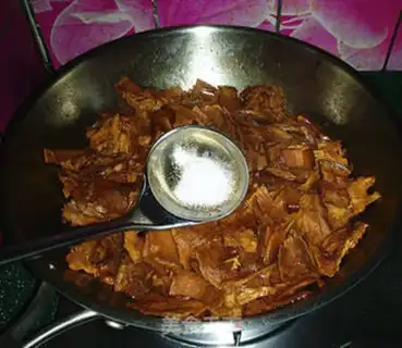 Make Five flowers to burn step 11