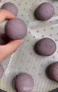 Make Black rice buns step 4