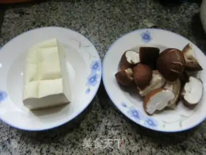 Make The mushrooms burn old tofu step 0
