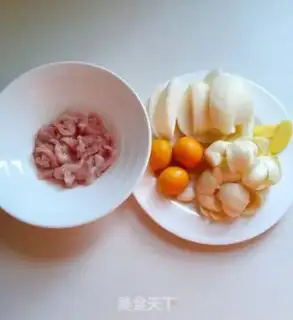 Make Orange lily Sydney soup step 1