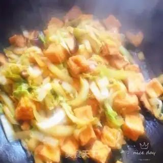 Make Tofu, tofu, mushroom, cabbage step 9