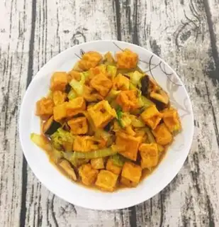 Make Tofu, tofu, mushroom, cabbage step 10