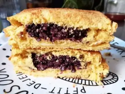 Make Purple cheese toast step 14