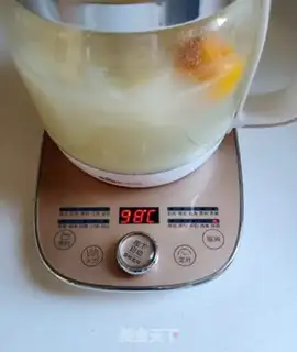 Make Orange lily Sydney soup step 6