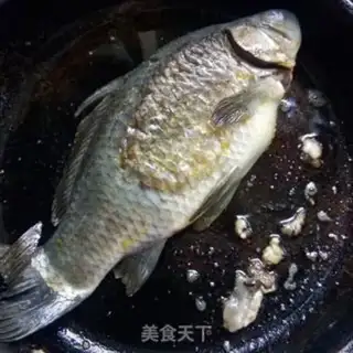 Make A bowl of fish soup step 4