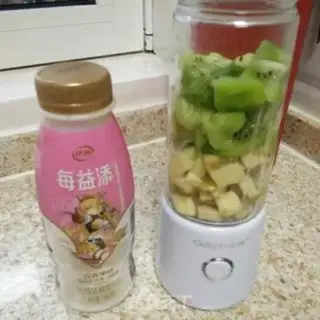 Make Banana shake step 4