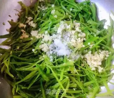 Make Garlic Dutch beans step 6