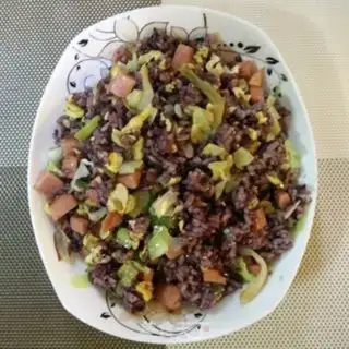 Make Squeeze eggs and fried rice step 14