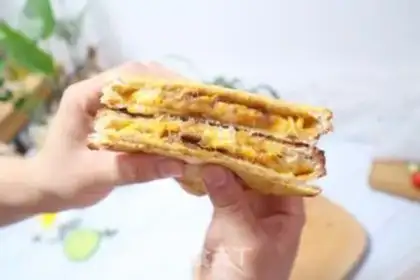 Make Cheese mango pine toast step 12