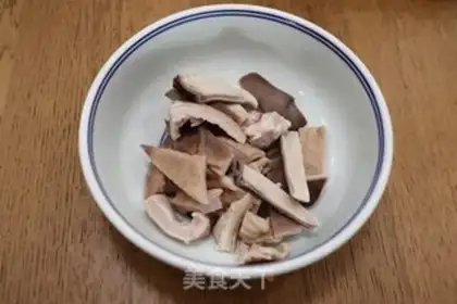 Make Chicken soup with pig belly step 5