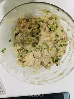 Make Fried lilies step 2