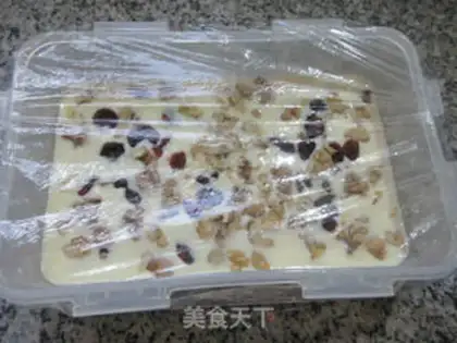 Make Sour cranberry walnut chicken cake step 6
