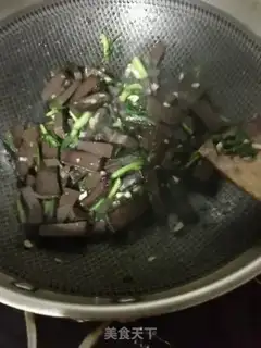 Make Garlic artichoke pork blood step 9