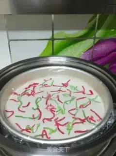 Make Flower Lotus soup step 1