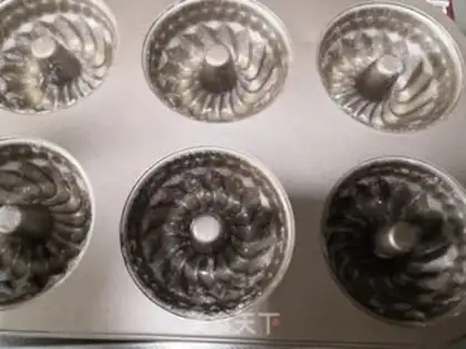 Make Vanilla almond cake step 0