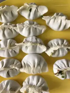 Make Cream eggs, meat dumplings step 10